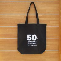 50周年記念品トートバッグを配付いたしました。